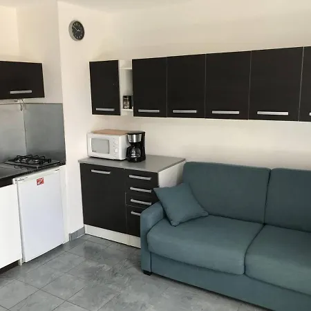 Studio Cabine Pres De La Plage Du Mole Avec Balcon Et Parking Gratuit - Fr-1-723-28 Апартаменты Агд