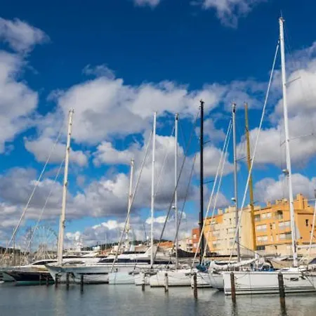 Studio Cabine Pres De La Plage Du Mole Avec Balcon Et Parking Gratuit - Fr-1-723-28 * Агд